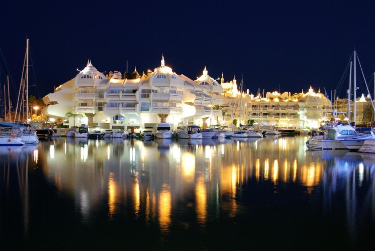 Apartment In Puerto Marina With Beautiful Views Of The Sea And The Boats ベナルマデナ エクステリア 写真